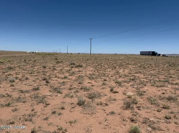 8663 Quartzsite St, Holbrook, AZ 86025