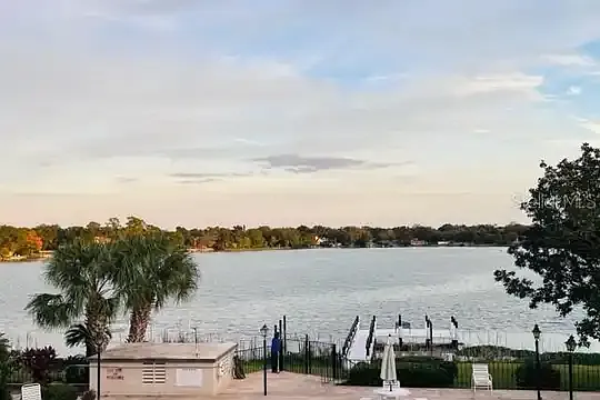1 bed, 632 sqft, $1,450 — Photo 2