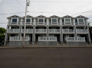 1137 Franklin St, Astoria, OR 97103