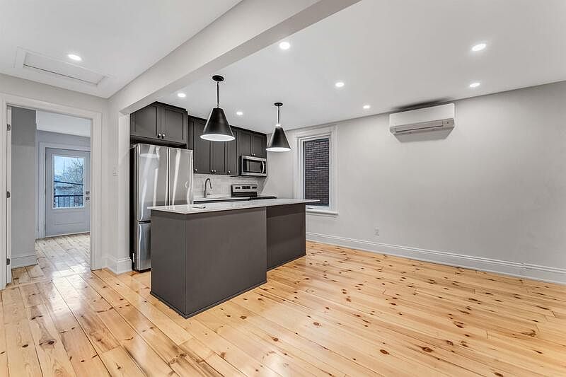 Ottawa Apartment for rent - 2 Bedrooms — photo 8