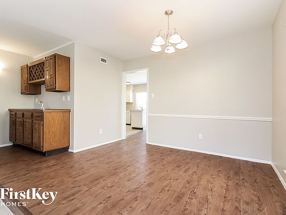 5th image of 6607 Forestview Dr
