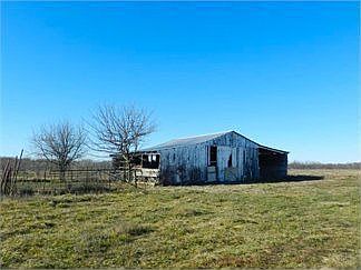 2nd image of 18905 Saline County Line Dr