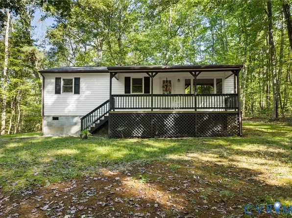 2925 Edith Ln, Powhatan, VA 23139