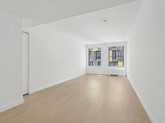 3rd image of 20 Exchange Pl APT 919
