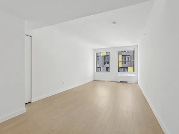 20 Exchange Place image 1 of 23