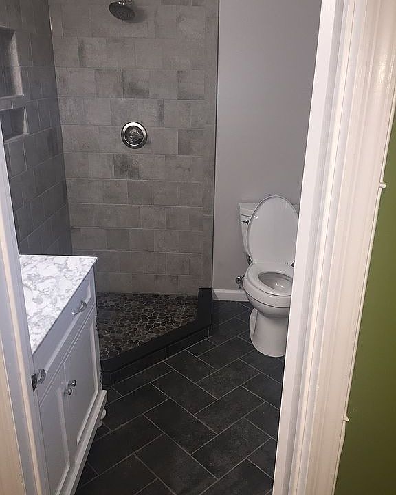 2nd image of 7 Chatham St