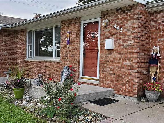 2nd image of 442 Poinsettia Dr
