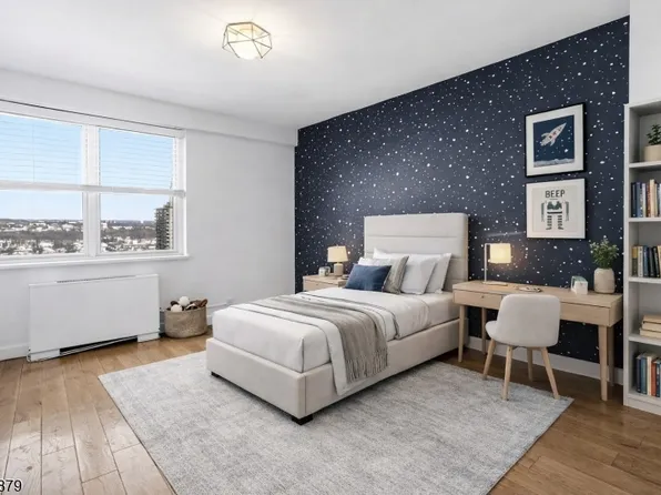 2077 Center Ave #20F, Fort Lee Boro, NJ 07024