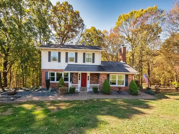 380 Woodland Rd, Apollo, PA 15613