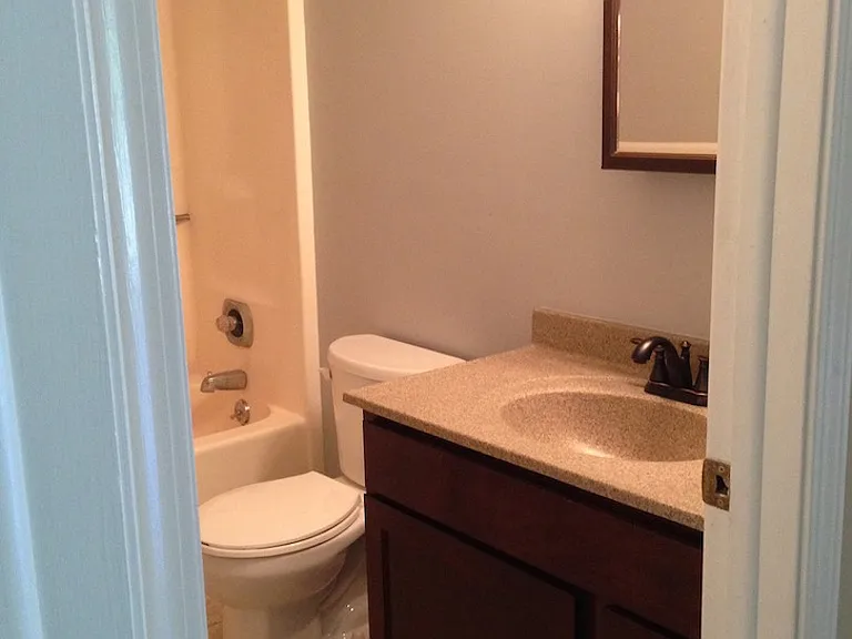 6721 Pleasantview St NE — Photo 10