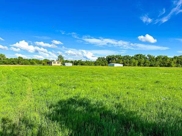 51 Bentonite Rd, Glasgow, MT 59230