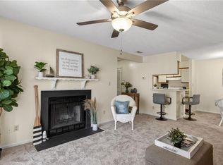 540 Pineland Cir APT 103, Newport News, VA 23608