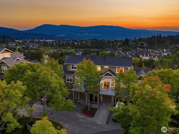 1887 16th Lane NE #1887, Issaquah, WA 98029