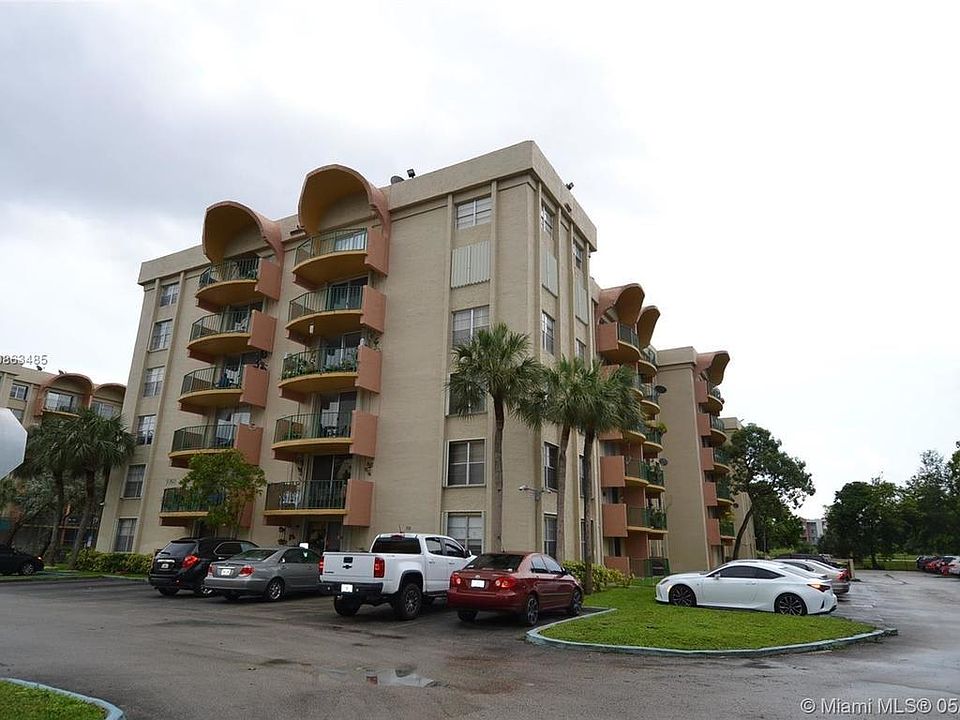 1st image of 9360 Fontainebleau Blvd APT 307
