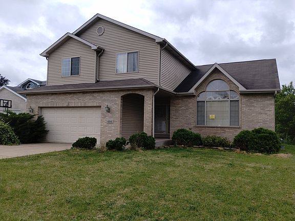 2nd image of 694 Madisen Ln