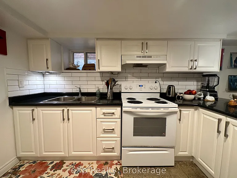 36 2nd St #3 — Photo 8