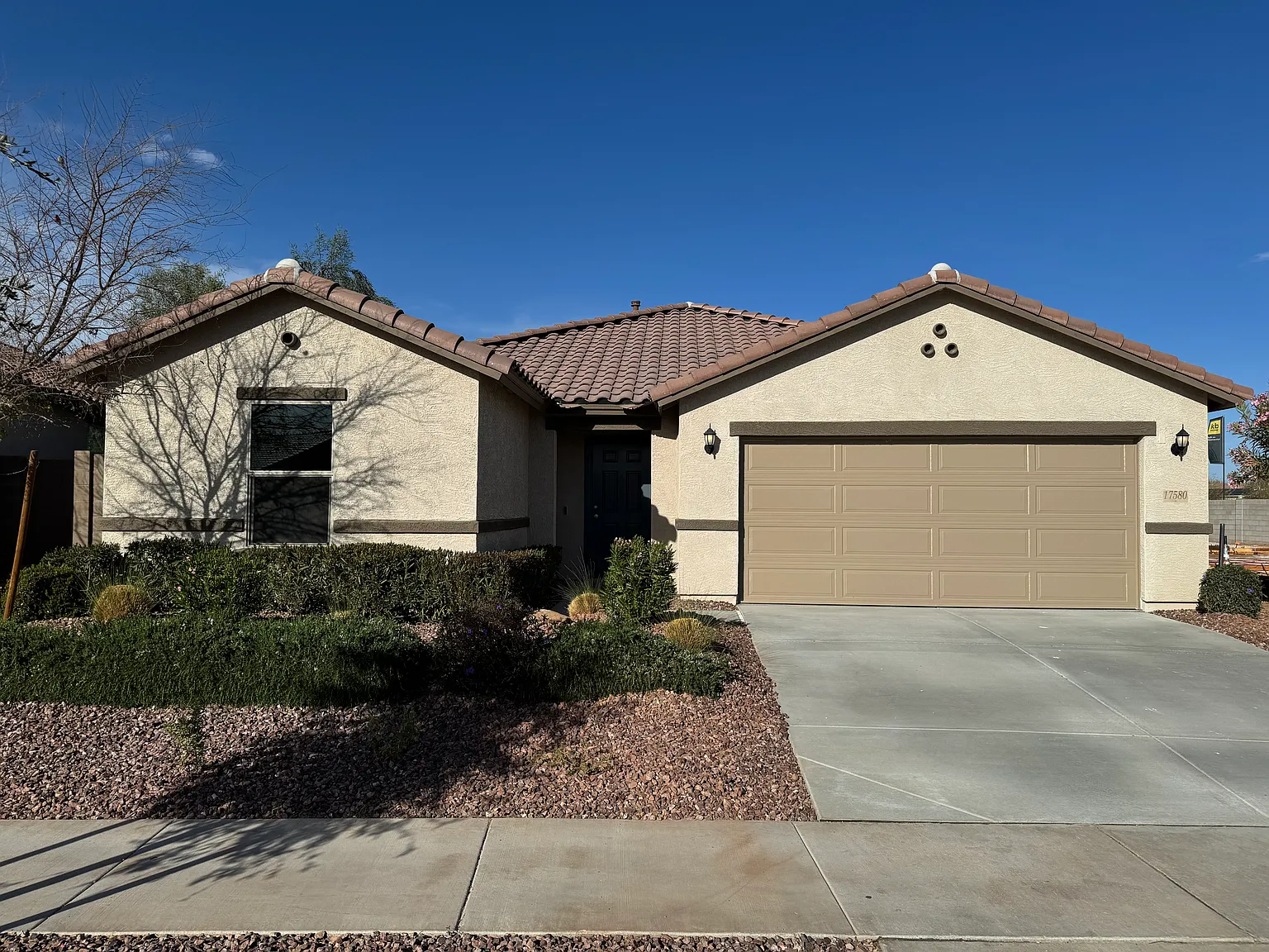 17580 W Oberlin Way — Photo 4