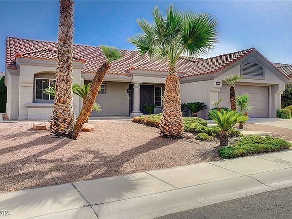 3rd image of 9513 Sundial Dr