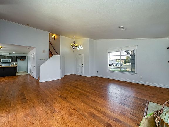 5th image of 1192 Cypress Ct