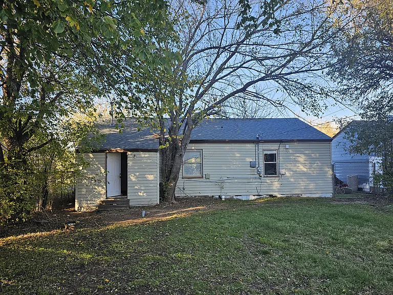3928 Teal Dr — Photo 12