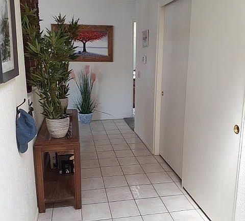 3rd image of 27616 Lakeview Dr
