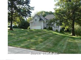 19 Berrios Hill Rd, Windsor, CT 06095