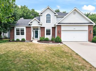 1163 Book Rd, Naperville, IL 60540