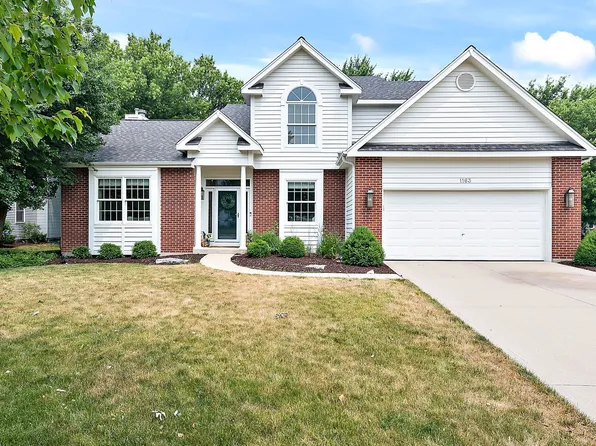 1163 Book Rd, Naperville, IL 60540