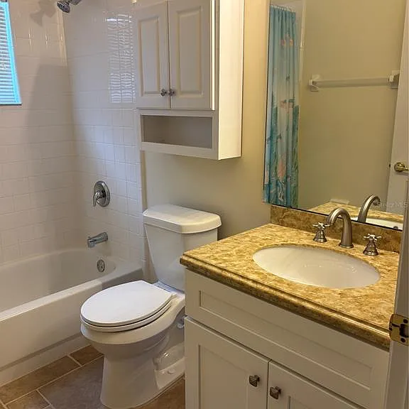 124 Easton Cir — Photo 12