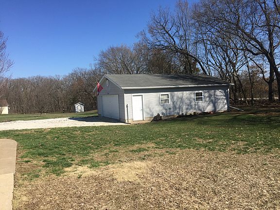 5th image of 130 Southview Dr