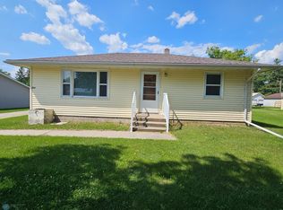 206 Hanson Ave SW, Twin Valley, MN 56584