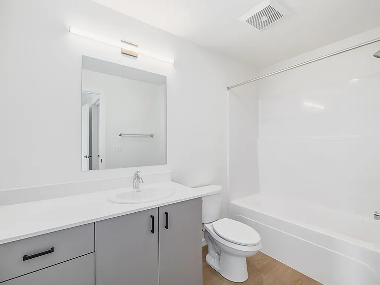 Hogum Bay Apartments — Photo 76