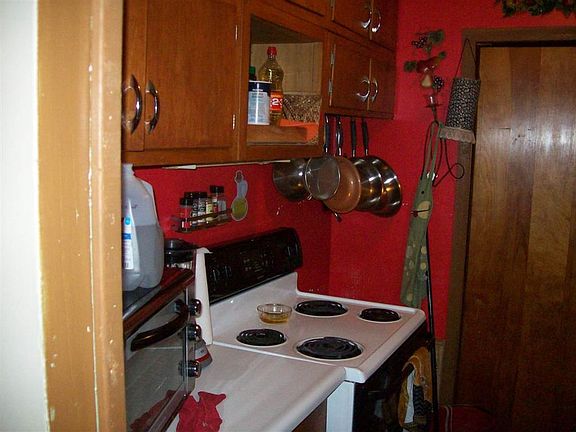 5th image of 1222 Wilson Ave