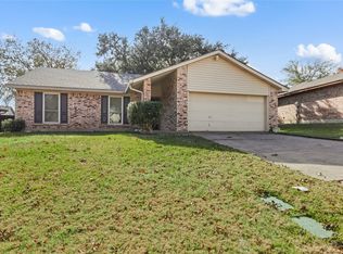 10129 Buffalo Grove Rd, Fort Worth, TX 76108