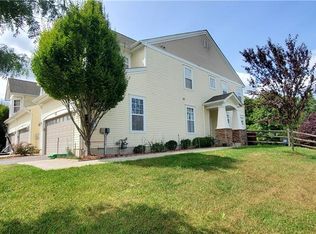 27 Avoncroft Ln, Middletown, NY 10940