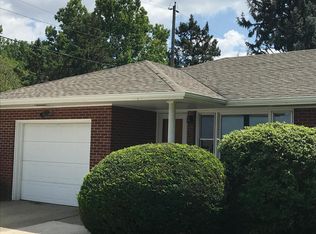 1105 W Bloomington Rd, Champaign, IL 61821