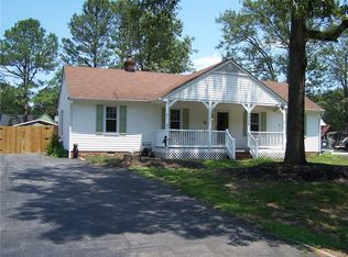 3516 Hemlock Rd, Chester, VA 23831