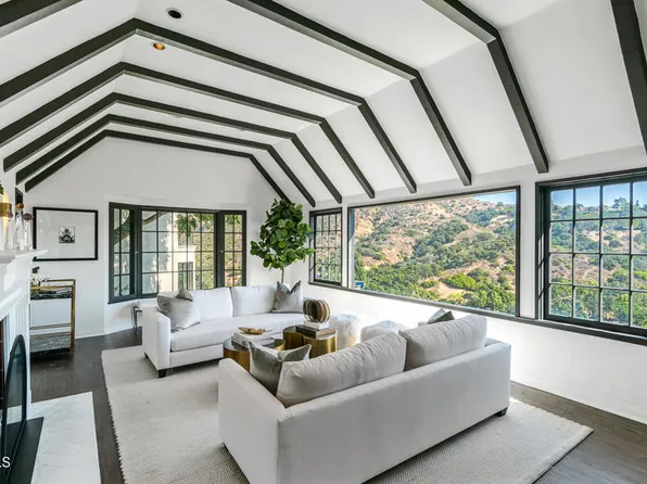 3480 Troy Dr, Los Angeles, CA 90068