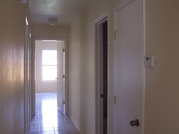 4th image of 302 E 2nd St #A