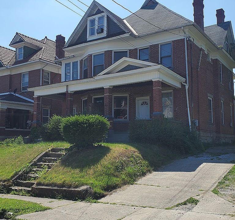 1st image of 1321 Avery St