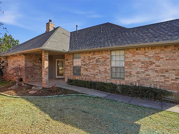 3rd image of 3916 Tamarac Ct
