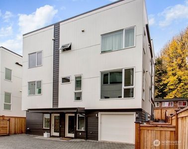 3733 D S Dawson Street, Seattle, WA, 98118