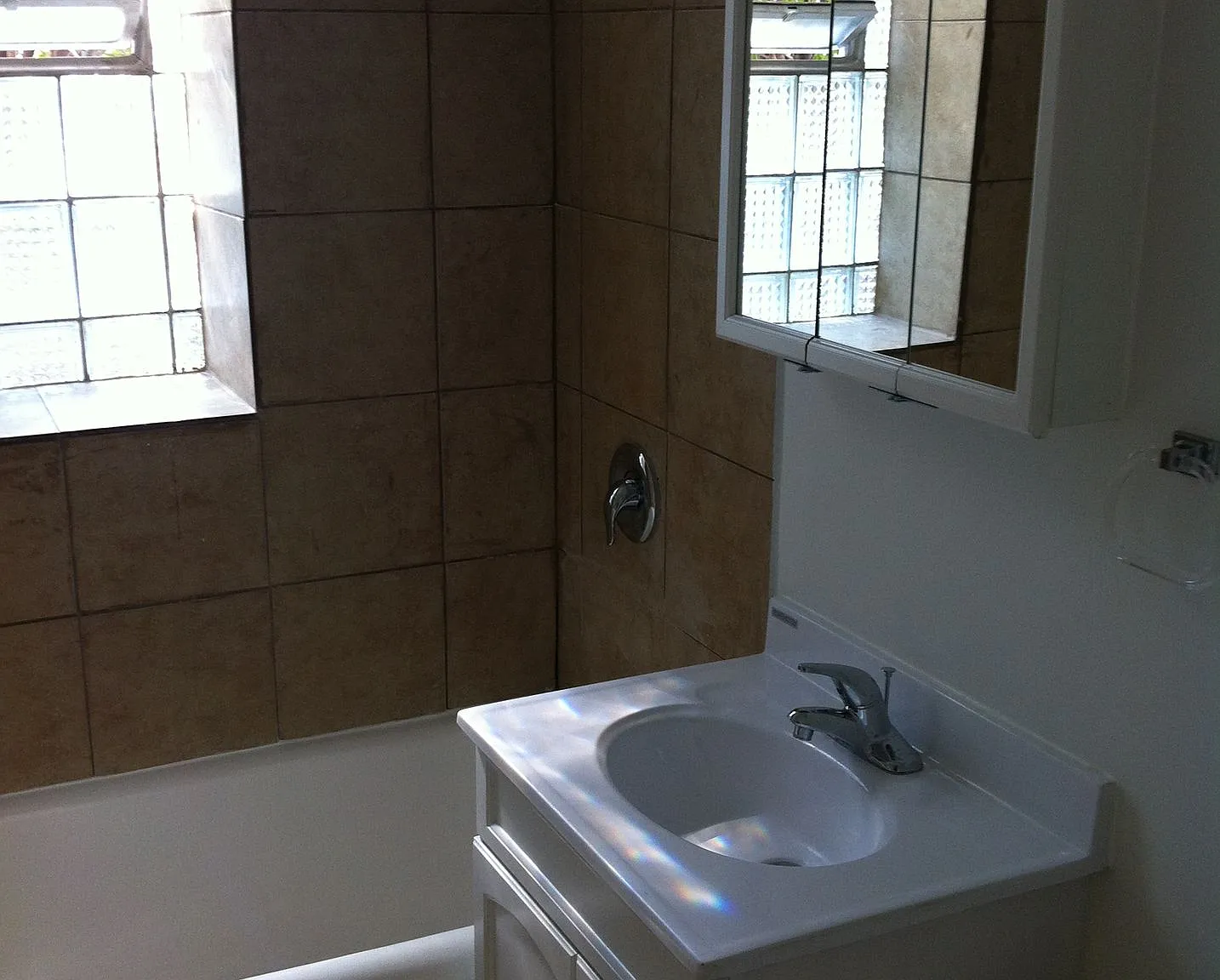 6700 S Indiana — Photo 1