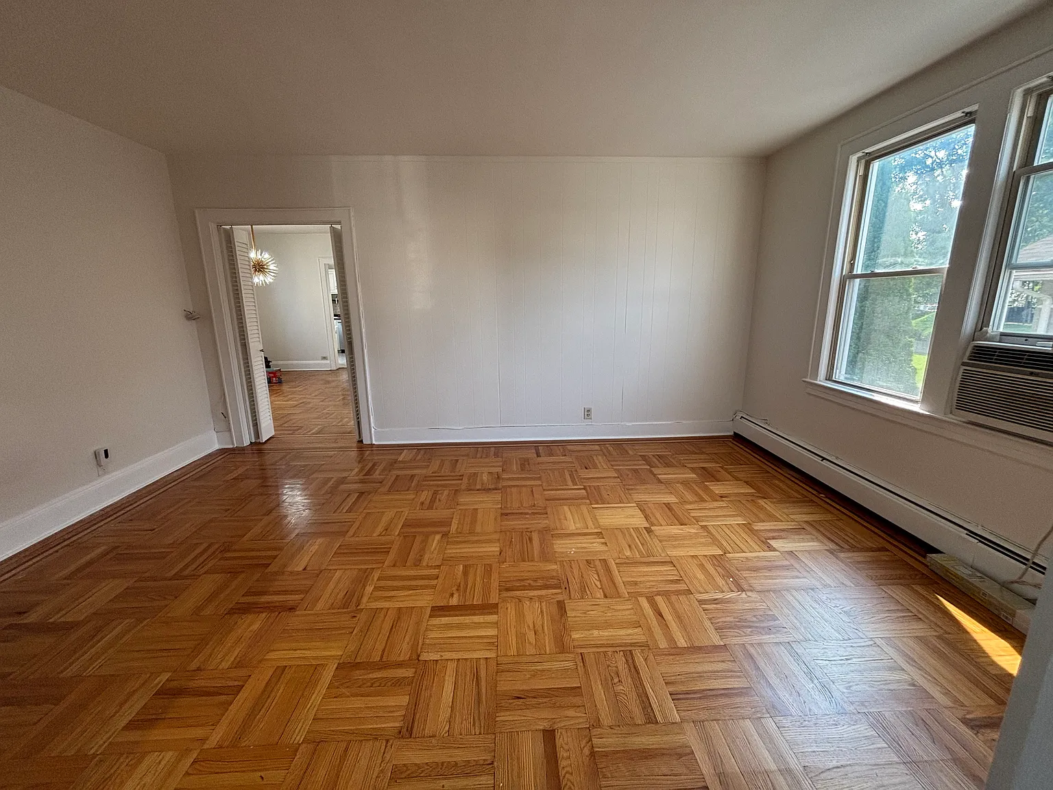 2 bed, 1200 sqft, $2,800 — Photo 2