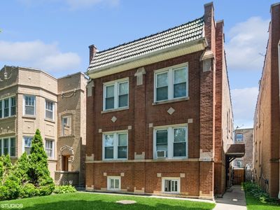 3821 N Sawyer Ave, Chicago, IL, 60618