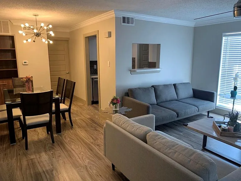 6402 Del Monte Dr #121 — Photo 4