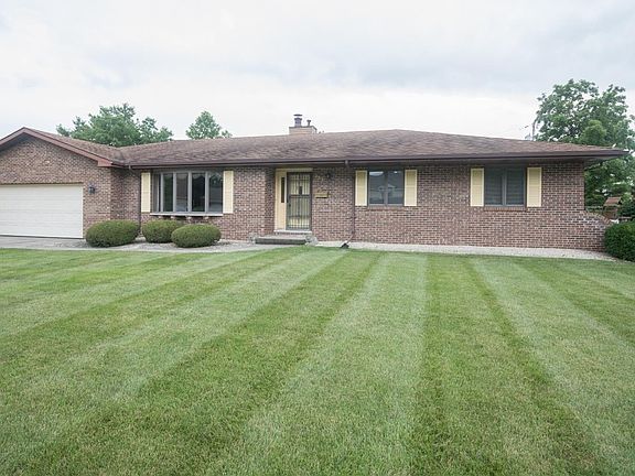2nd image of 253 Champagne Dr