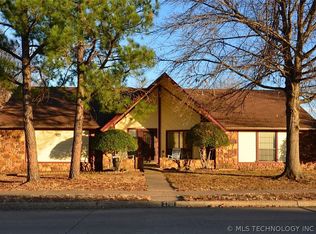 2701 S Lions Ave, Broken Arrow, OK 74012