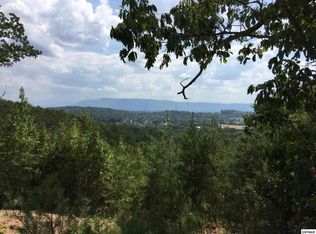 596 N Cunningham Rd, Seymour, TN 37865
