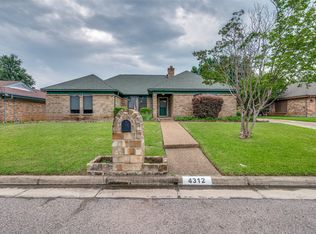 4312 High Springs Ct, Arlington, TX 76016